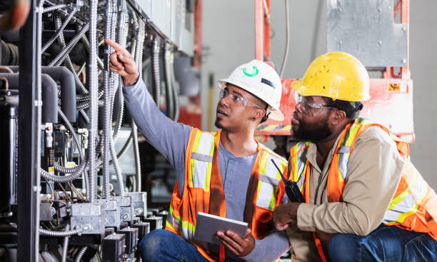 Best 24-Hour Electrician  in Louisville, NE